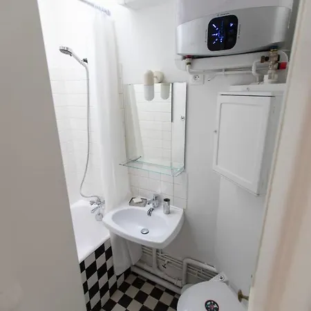 Apartment Cosy Studio Next To The Champs Elysees *